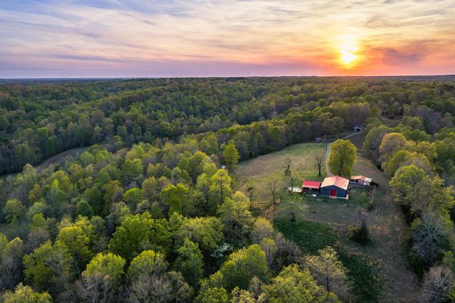 4231 Lylewood Rd, Indian Mound, TN 37079