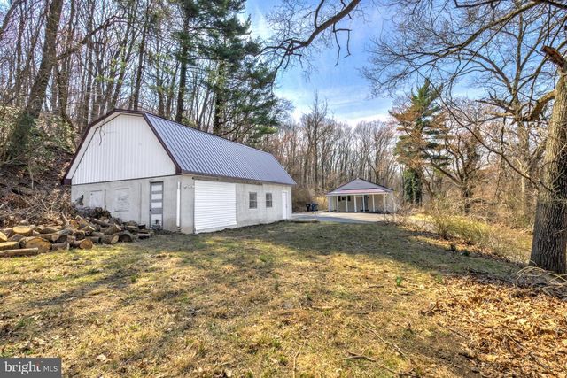 1629 GOOSETOWN RD, Coatesville, PA 19320
