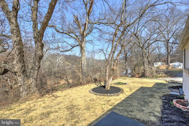 1629 GOOSETOWN RD, Coatesville, PA 19320