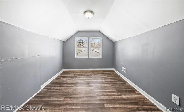 13849 Leonard Avenue, Warren, MI 48089