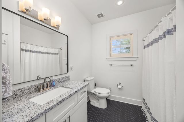 945 Dorothy Street, Houston, TX 77008