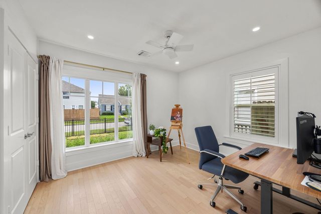 945 Dorothy Street, Houston, TX 77008