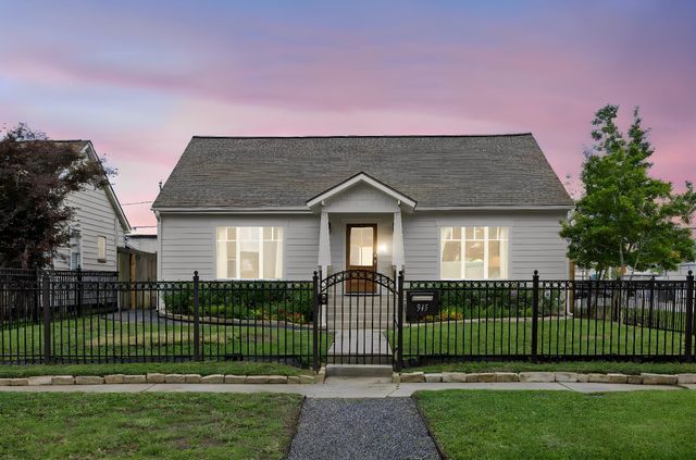 945 Dorothy Street, Houston, TX 77008