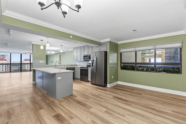 2413 BAYSHORE BOULEVARD 1004, Tampa, FL 33629