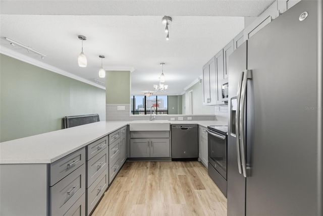 2413 BAYSHORE BOULEVARD 1004, Tampa, FL 33629