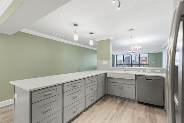 2413 BAYSHORE BOULEVARD 1004, Tampa, FL 33629