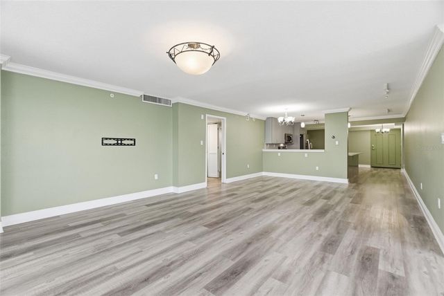 2413 BAYSHORE BOULEVARD 1004, Tampa, FL 33629