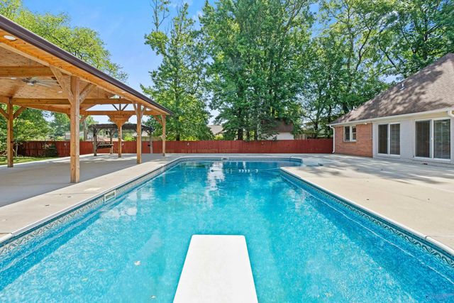 2304 Duncansby Drive SW, Decatur, AL 35603