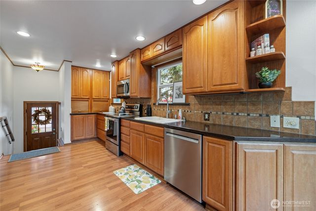 14745 Dunbar Lane, Mount Vernon, WA 98273