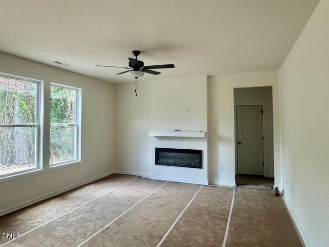 409 Pecan Valley Way, Four Oaks, NC 27524