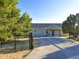 1909 Bear Springs Trail, Pipe Creek, TX 78063