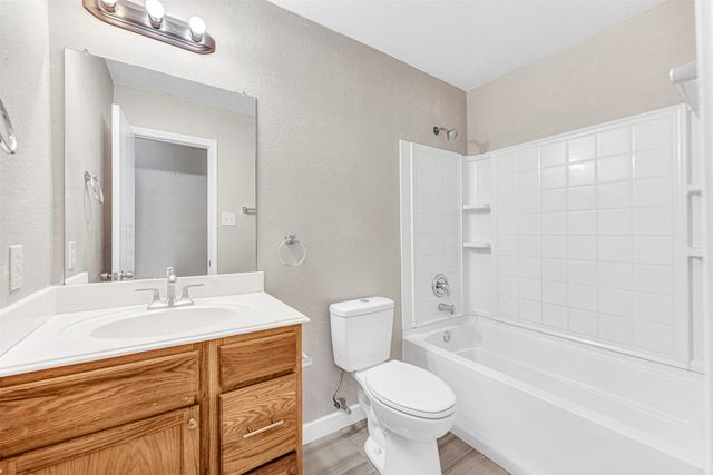 10059 Wake Bridge Drive, Frisco, TX 75035