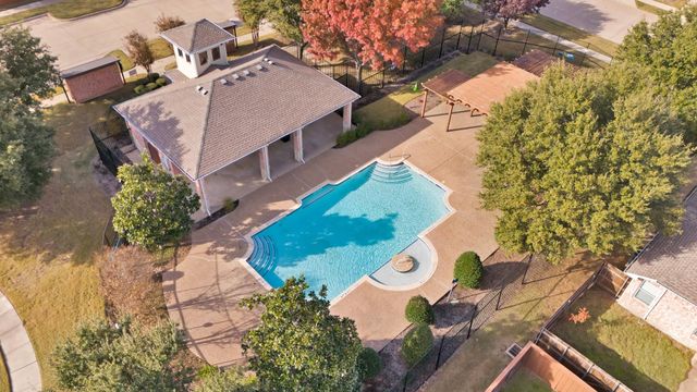 10059 Wake Bridge Drive, Frisco, TX 75035