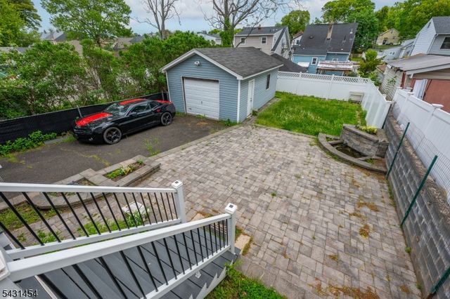 147 Clinton Ave, Clifton City, NJ 07011