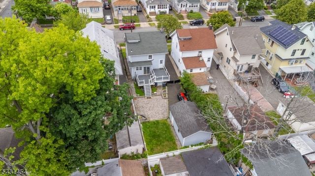 147 Clinton Ave, Clifton City, NJ 07011