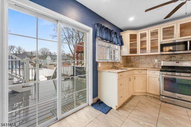 147 Clinton Ave, Clifton City, NJ 07011