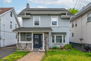147 Clinton Ave, Clifton City, NJ 07011