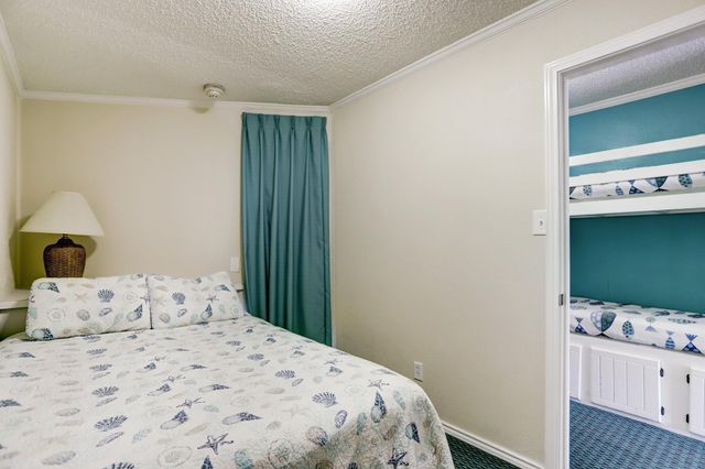 6102 Seawall Boulevard 244, Galveston, TX 77551