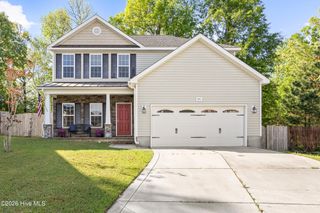 305 Bonnie Court, Sneads Ferry, NC 28460