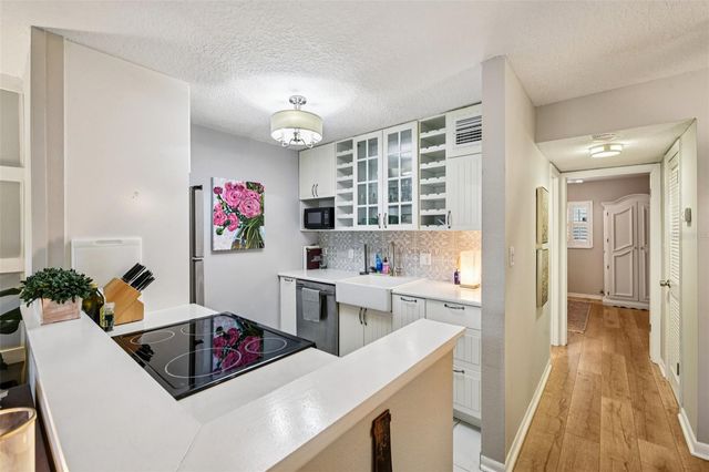 2500 LEE ROAD 110, Winter Park, FL 32789