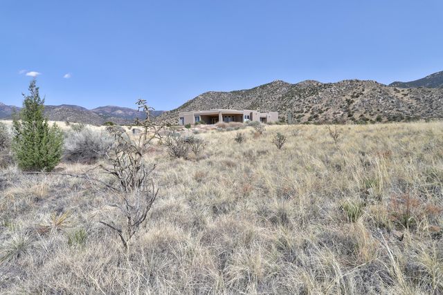 13600 Barranca Vista Court NE, Albuquerque, NM 87111