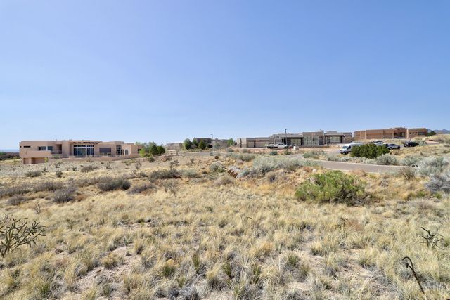 13600 Barranca Vista Court NE, Albuquerque, NM 87111