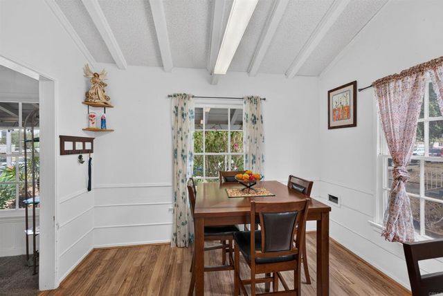 727 E 2nd Ave, Escondido, CA 92025