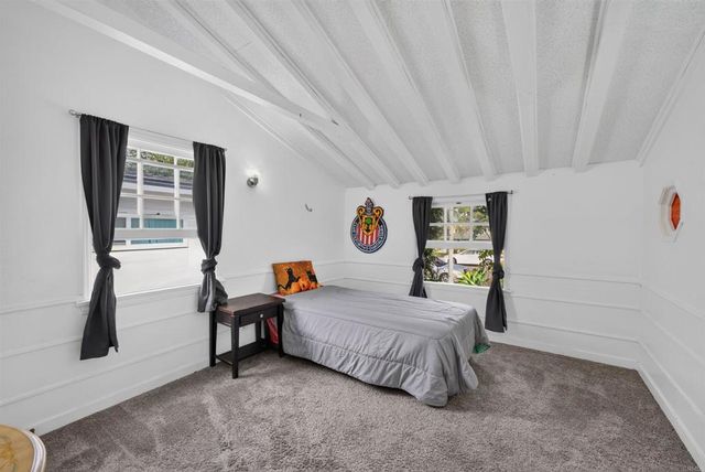 727 E 2nd Ave, Escondido, CA 92025