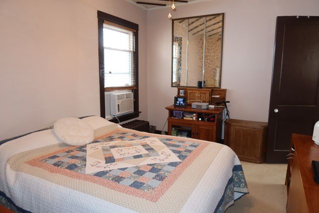 9766 S Prospect Avenue, Chicago, IL 60643