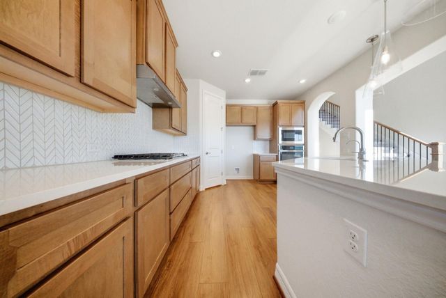 662 Hidden View ST, New Braunfels, TX 78130