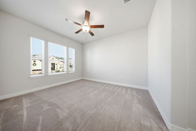 662 Hidden View ST, New Braunfels, TX 78130