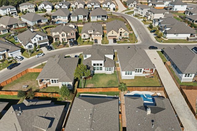 662 Hidden View ST, New Braunfels, TX 78130