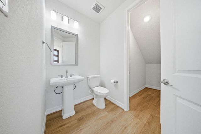 662 Hidden View ST, New Braunfels, TX 78130