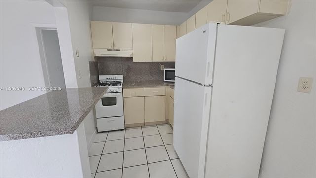 1230 W 54th Street 226A, Hialeah, FL 33012