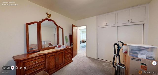 7410 Vineland Avenue, Sun Valley, CA 91352