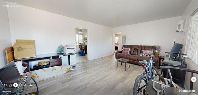 7410 Vineland Avenue, Sun Valley, CA 91352