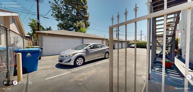 7410 Vineland Avenue, Sun Valley, CA 91352