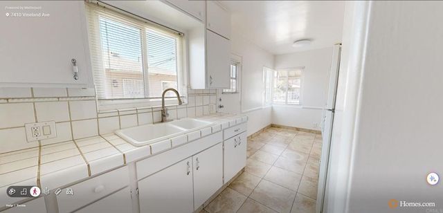 7410 Vineland Avenue, Sun Valley, CA 91352