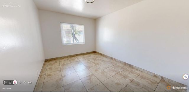 7410 Vineland Avenue, Sun Valley, CA 91352