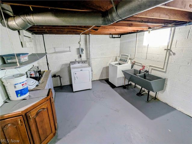 3207 Wellington Avenue, Parma, OH 44134
