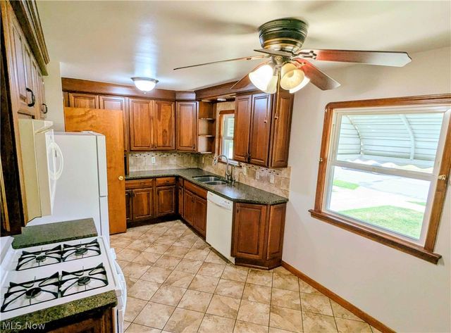 3207 Wellington Avenue, Parma, OH 44134