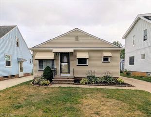 3207 Wellington Avenue, Parma, OH 44134