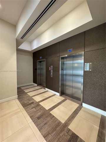 7875 NW 107th Ave 405, Doral, FL 33178