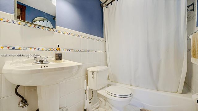 401 Ocean Drive 722, Miami Beach, FL 33139