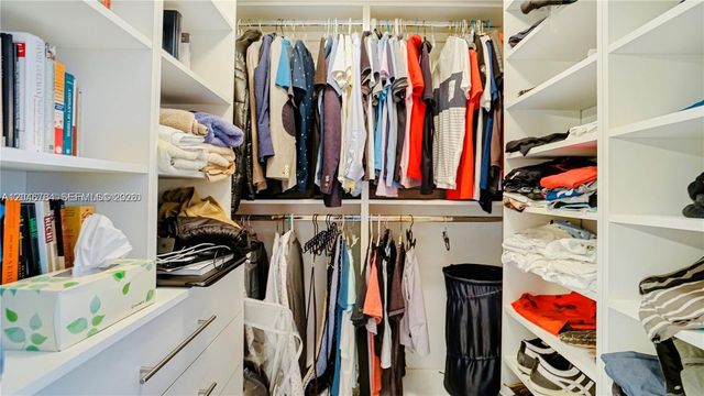 401 Ocean Drive 722, Miami Beach, FL 33139