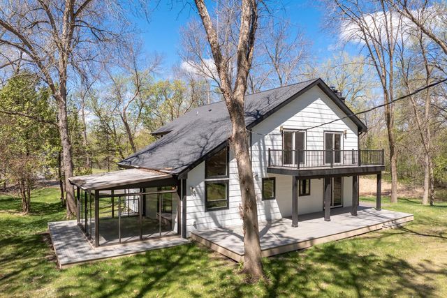 6145 Apple Road, Shorewood, MN 55331