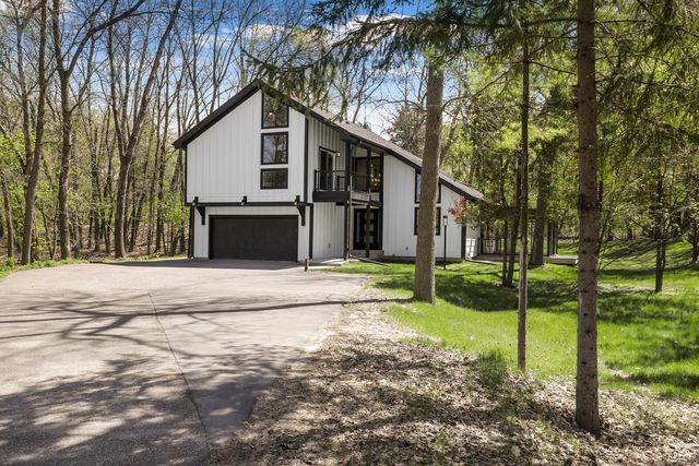 6145 Apple Road, Shorewood, MN 55331
