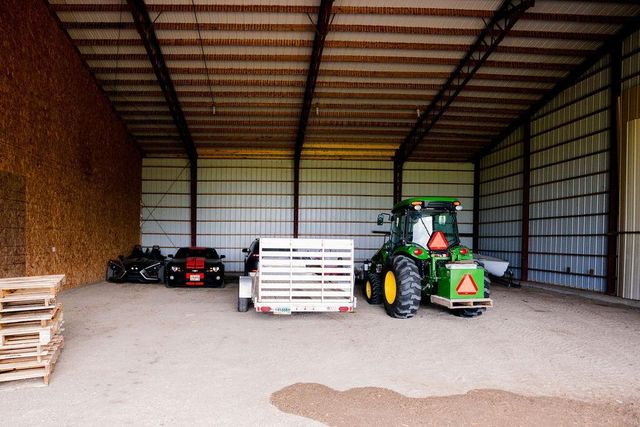 3853 91st Avenue SE, Jamestown, ND 58401