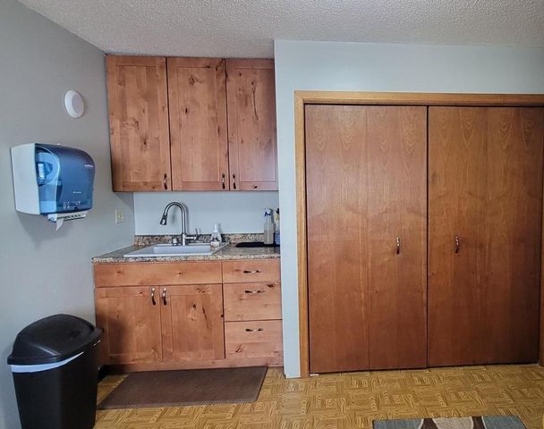 3853 91st Avenue SE, Jamestown, ND 58401