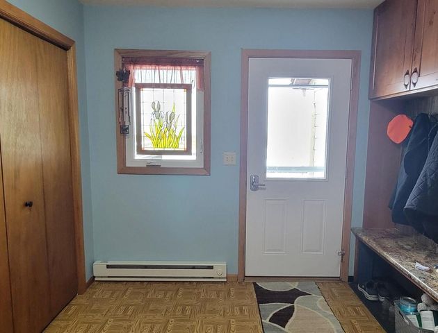 3853 91st Avenue SE, Jamestown, ND 58401